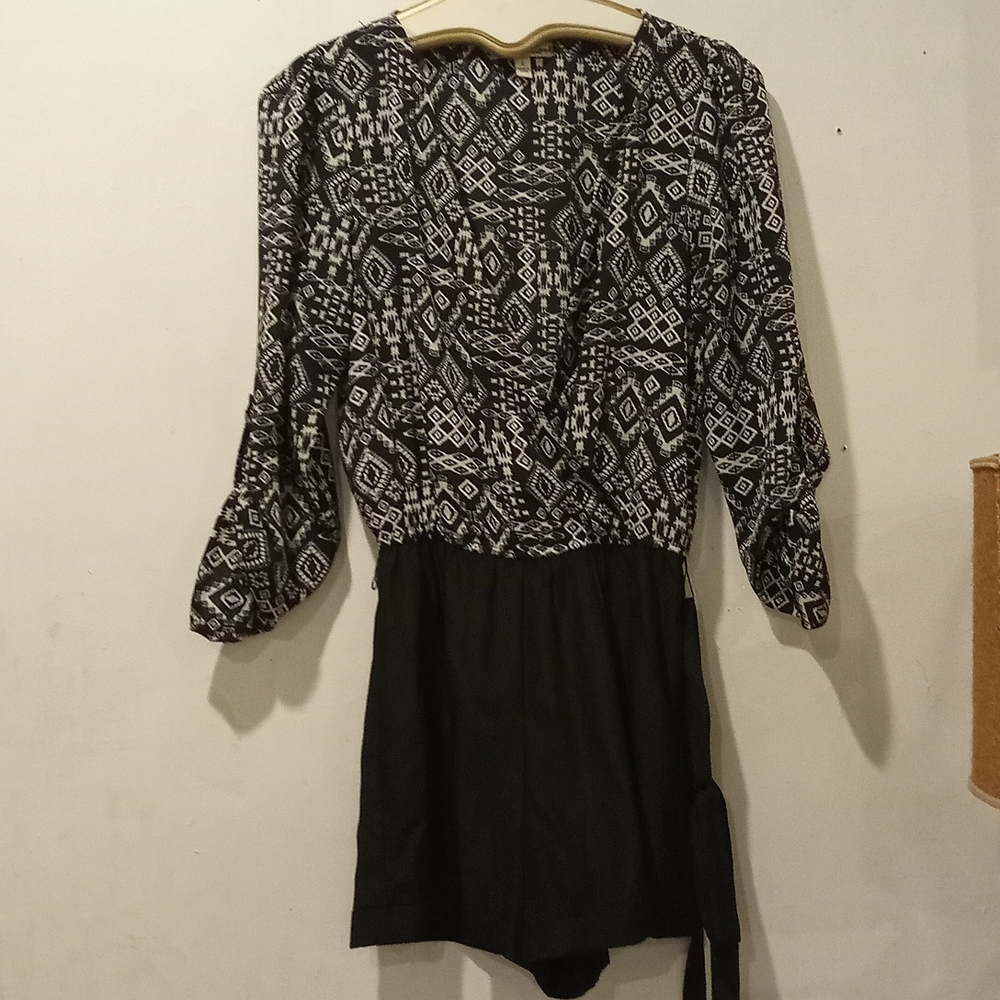 Woman's romper (AD)